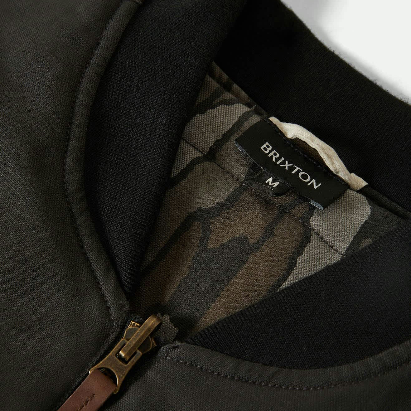 Brixton Builders Abraham Rev Vest Bark Camo image 4