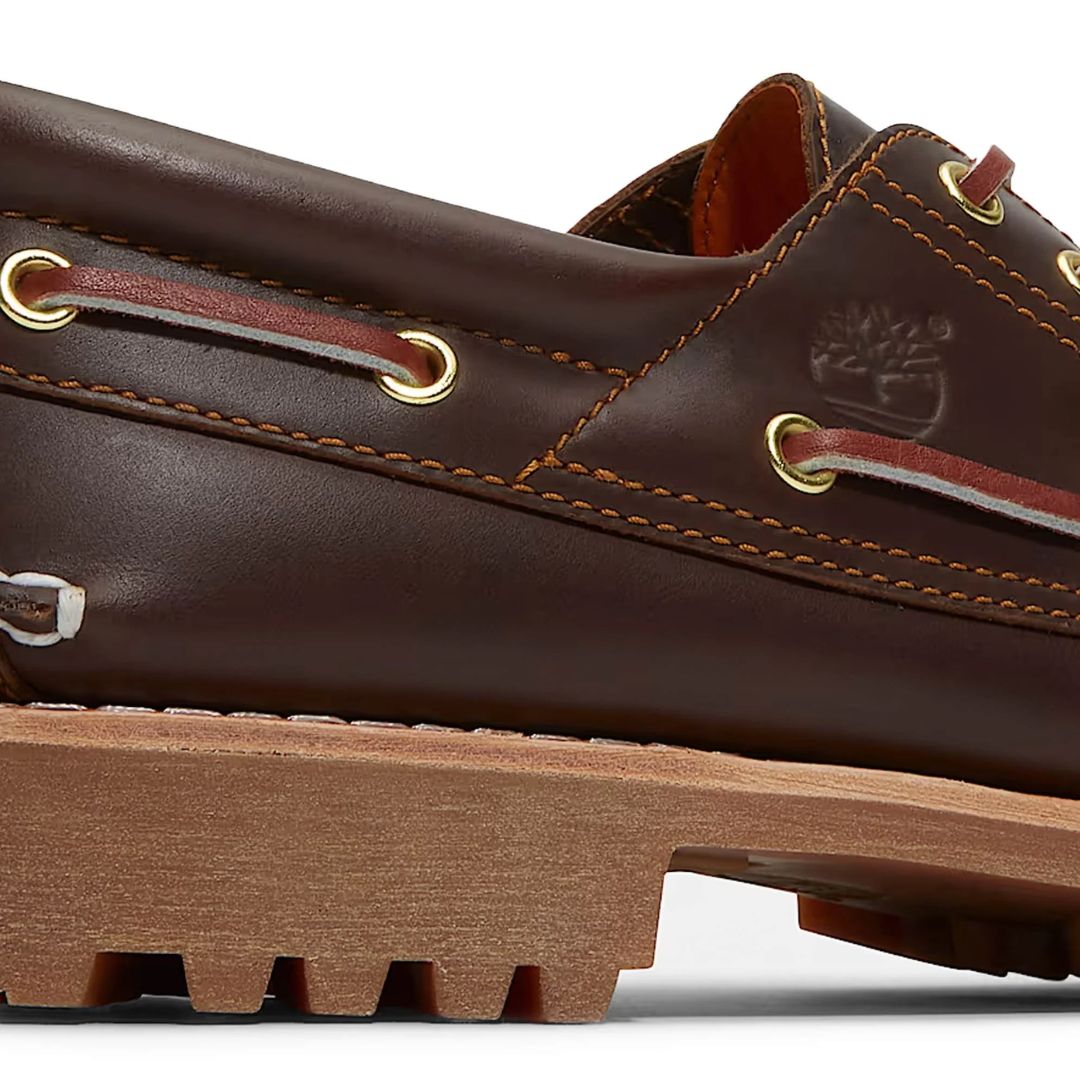 Timberland Authentic 3-Eye Lug Handsewn Brown Boat Shoe